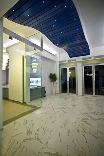 Astron מלון 3*